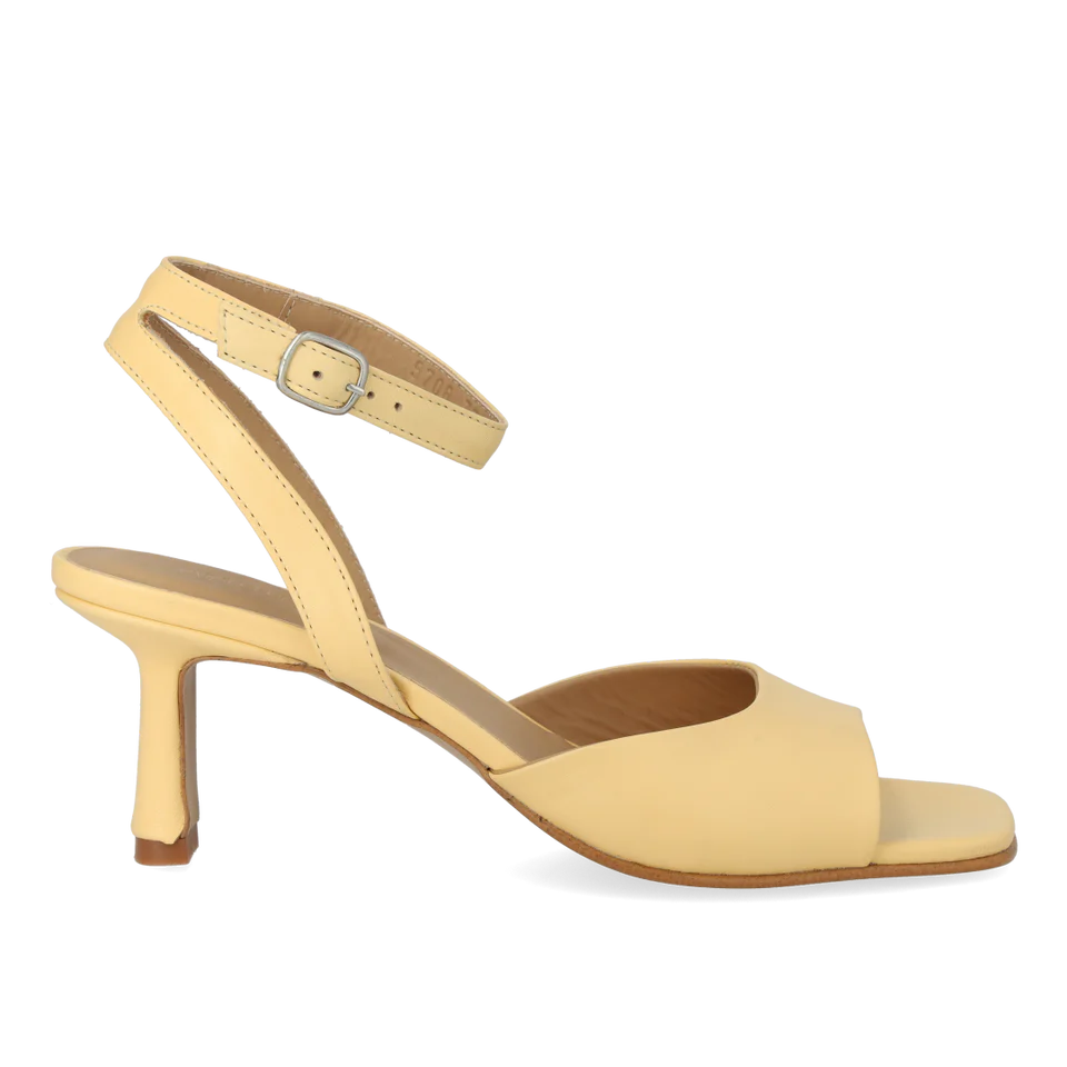 Angulus Sandal with heel - Yellow